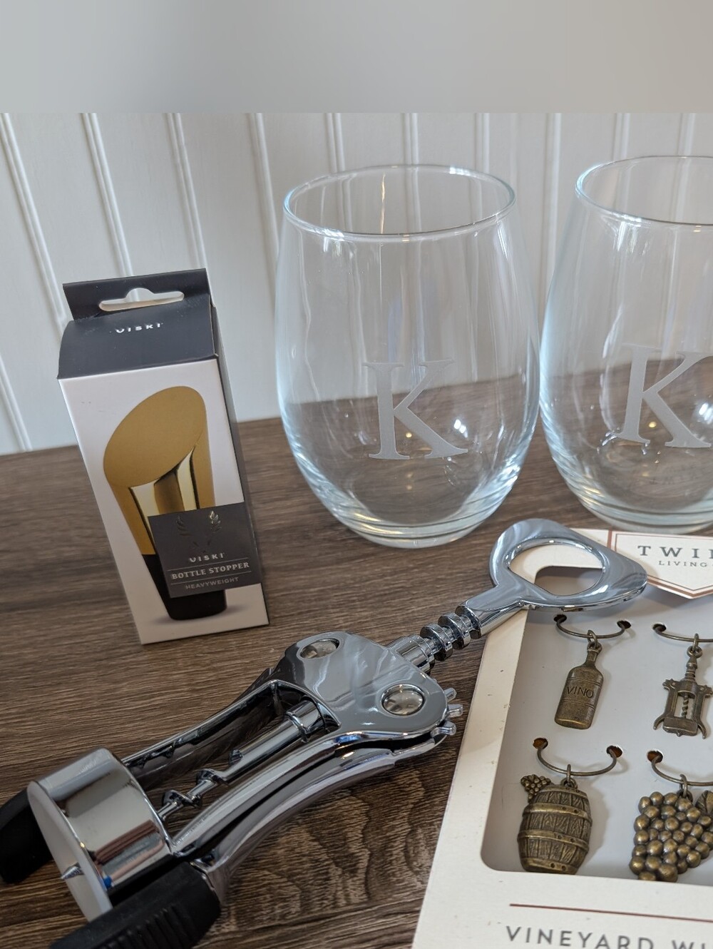 New K Monogram Wine Gift Set